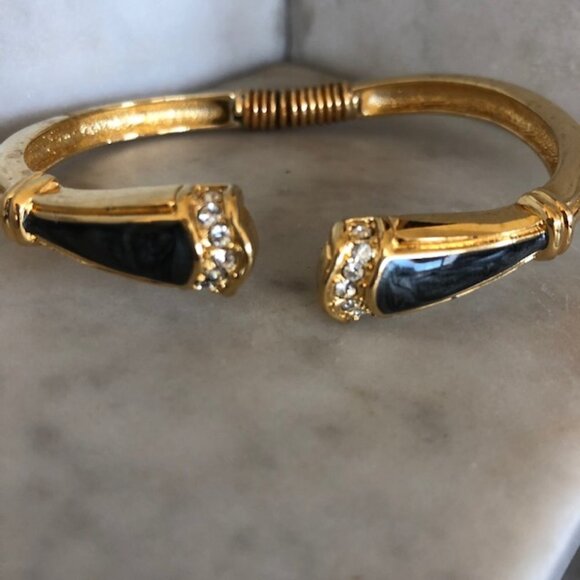Kenneth Jay Lane Jewelry - KENNETH JAY LANE for Avon Duchess Collection Panther Enamel Crystal Gold…